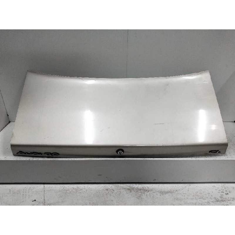 Recambio de tapa maletero para audi 80 (82/83/84) 1.6 referencia OEM IAM   1982