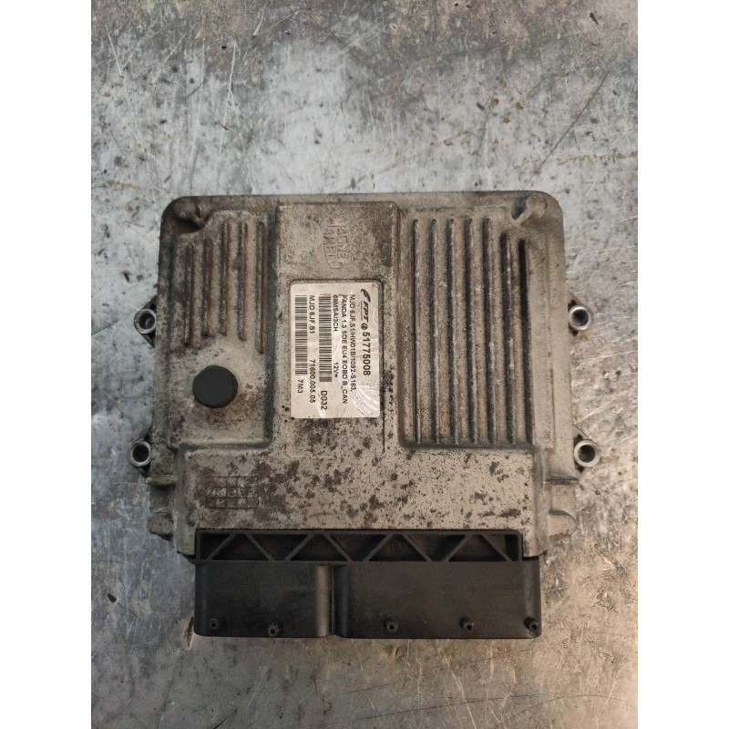 Recambio de centralita motor uce para fiat panda (169) 1.3 jtd cat referencia OEM IAM 7160000505 51775008 MJD6JFS1