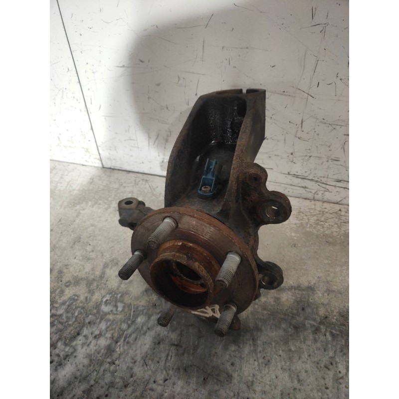 Recambio de mangueta delantera derecha para ford c-max (cb3) 1.8 tdci turbodiesel cat referencia OEM IAM 3M513K170  