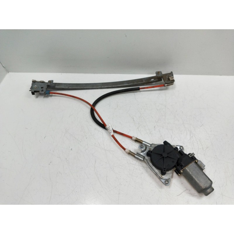 Recambio de elevalunas delantero derecho para peugeot 106 (s2) 1.4 referencia OEM IAM 400472T3  3P