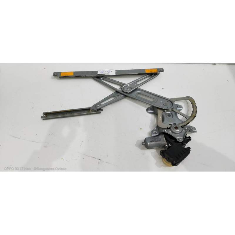 Recambio de elevalunas delantero izquierdo para toyota yaris (ksp9/scp9/nlp9) luna referencia OEM IAM  3P 2005
