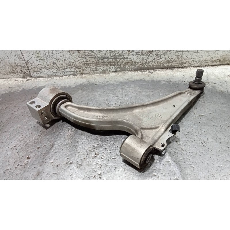 Recambio de brazo suspension inferior delantero izquierdo para opel astra j lim. 4türig selection referencia OEM IAM   