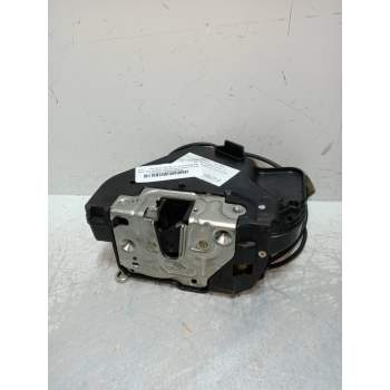 MOTOR CIERRE CENTRALIZADO TRASERO IZQUIERDO 0015882871 4P