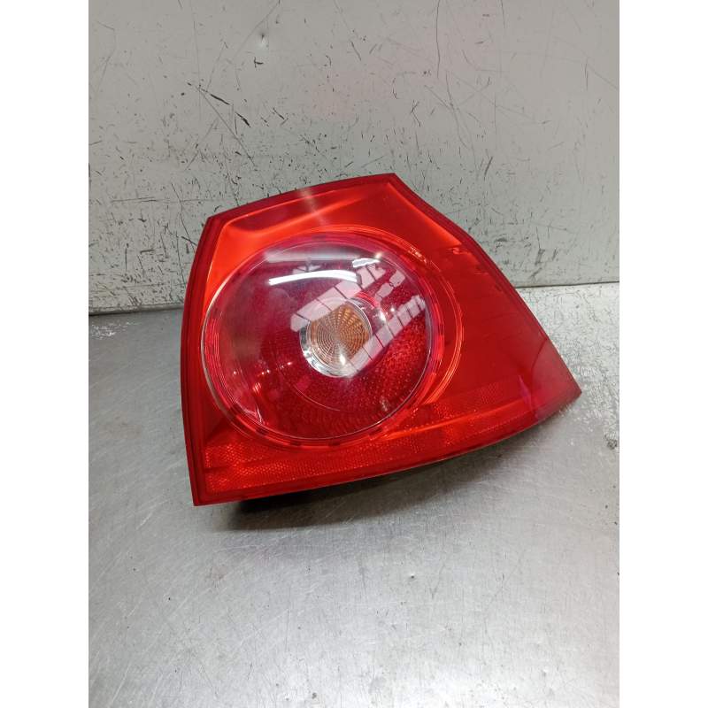 Recambio de piloto trasero derecho para volkswagen golf v (1k1) 1.9 tdi referencia OEM IAM 1K6945096AA 028490206 2003