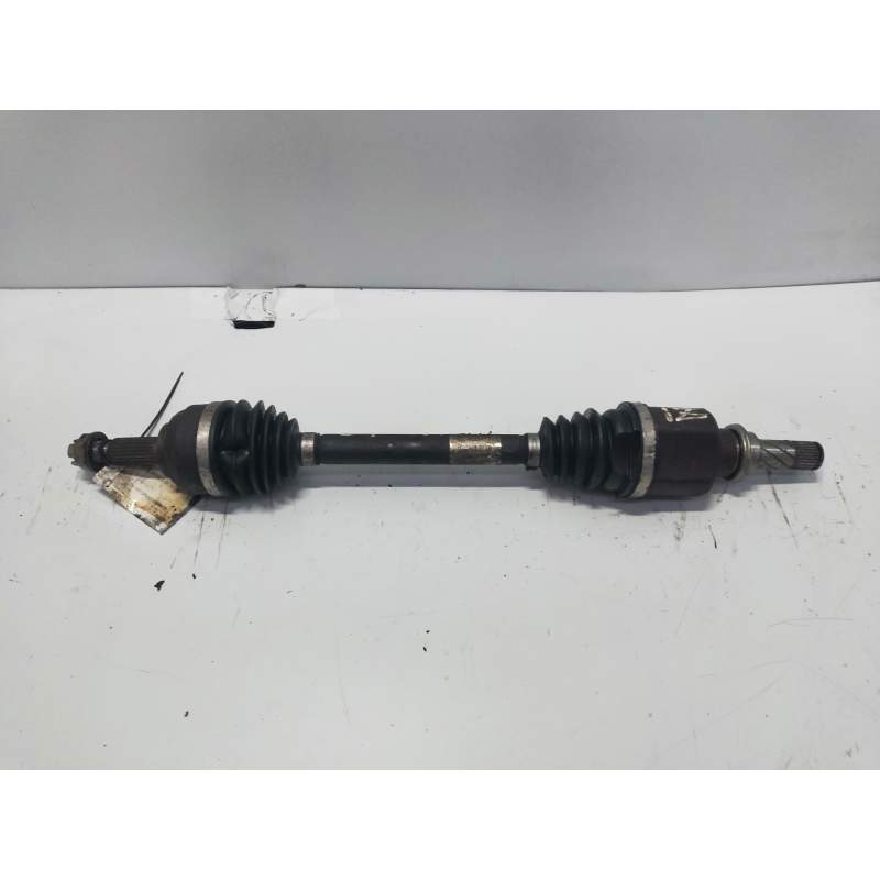 Recambio de transmision delantera izquierda para renault modus 1.4 16v referencia OEM IAM 8200408417  