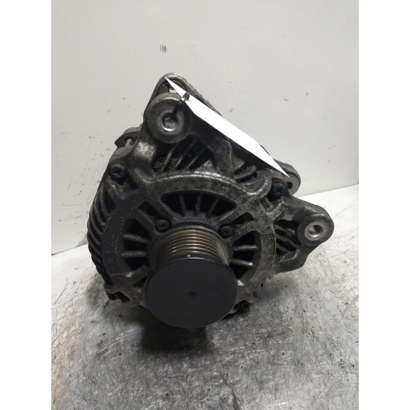 Recambio de alternador para renault laguna iii dynamique referencia OEM IAM 8200654785  