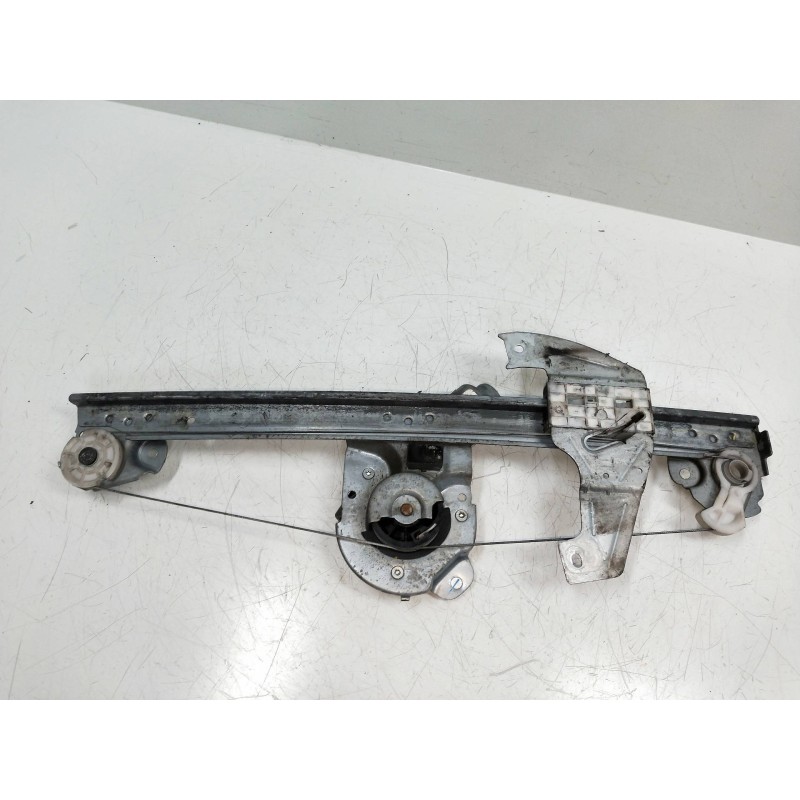 Recambio de elevalunas delantero izquierdo para peugeot 107 1.4 hdi cat (8ht / dv4td) referencia OEM IAM   3P