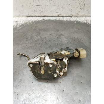 MOTOR CIERRE CENTRALIZADO DELANTERO IZQUIERDO 3P 2000