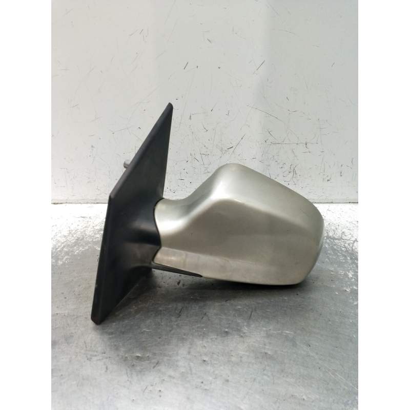 Recambio de retrovisor izquierdo para hyundai matrix (fc) 1.5 crdi referencia OEM IAM  ELÉCTRICO 2001