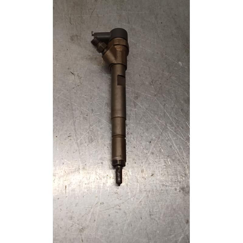 Recambio de inyector para jeep cherokee (kj) 2.8 crd 4x4 referencia OEM IAM 0445110218 BOSCH 2001