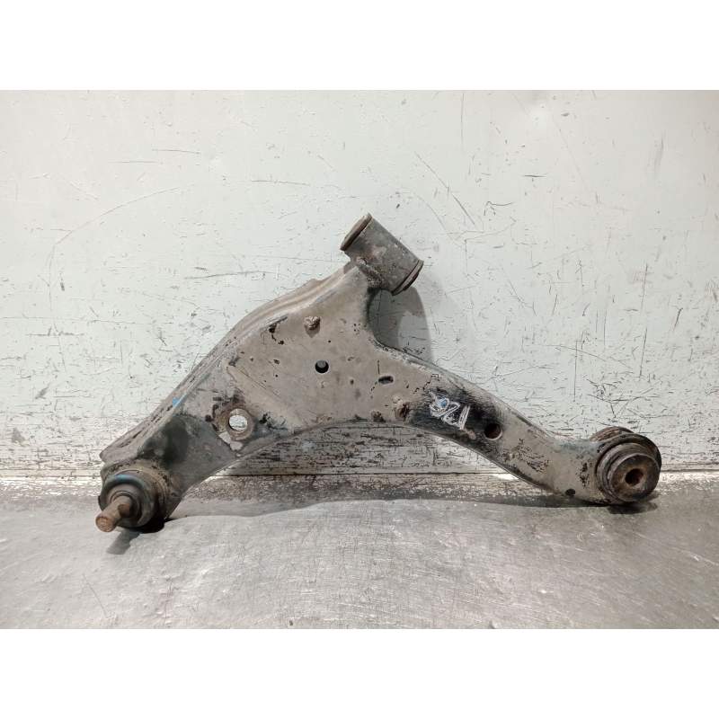 Recambio de brazo suspension inferior delantero izquierdo para chrysler pt cruiser (pt_) 2.0 referencia OEM IAM   