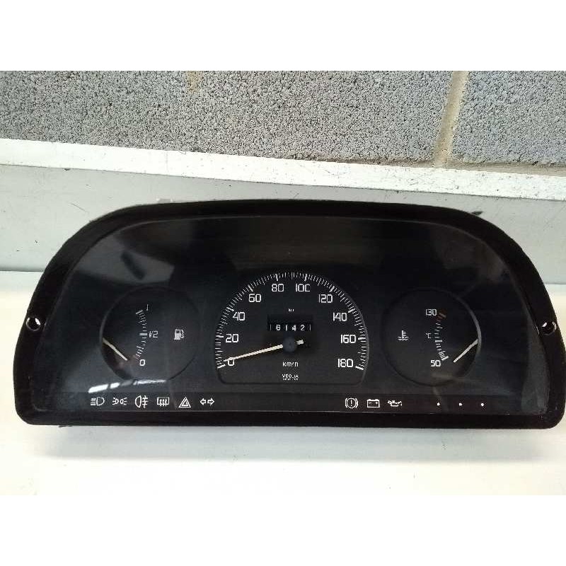 Recambio de cuadro instrumentos para fiat uno (146) d referencia OEM IAM 7642262 7695901 6046021