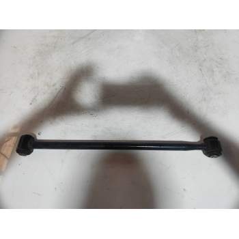 BRAZO SUSPENSION SUPERIOR TRASERO DERECHO 