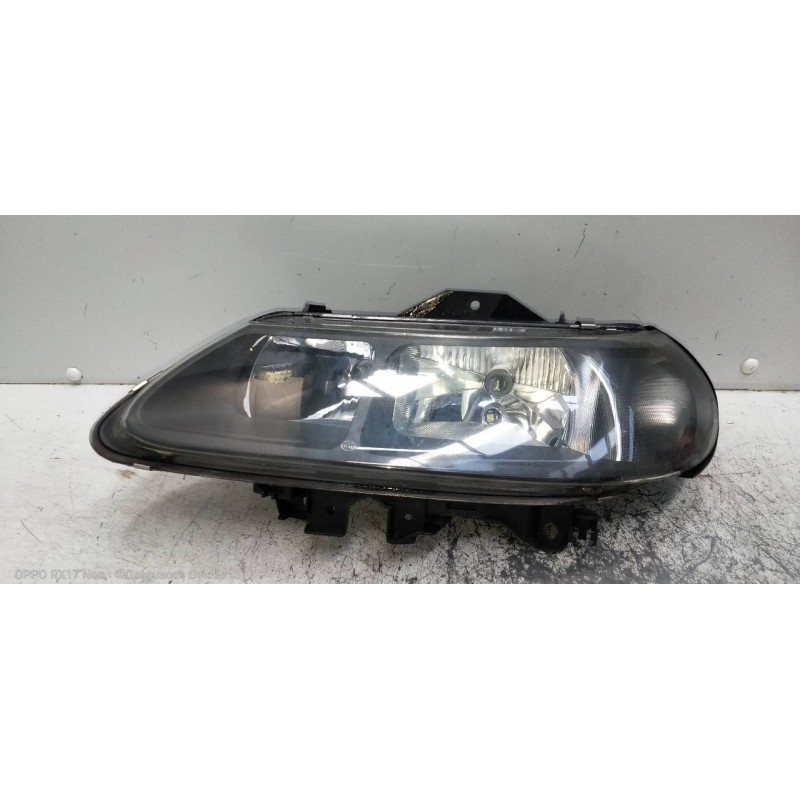 Recambio de faro izquierdo para renault laguna (b56) 1.9 dci rxe referencia OEM IAM   