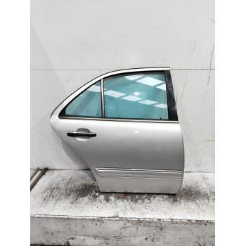 PUERTA TRASERA DERECHA 4P