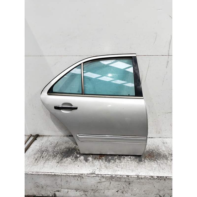 Recambio de puerta trasera derecha para mercedes-benz clase e (w210) berlina diesel referencia OEM IAM   4P