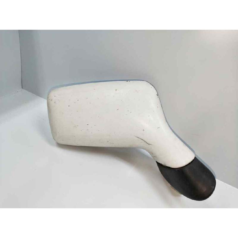 Recambio de retrovisor derecho para audi 80/90 (893) referencia OEM IAM  ELECTRICO 1992