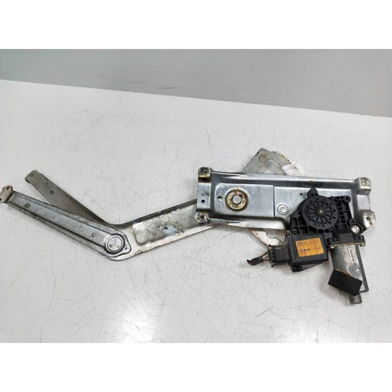 Recambio de elevalunas delantero izquierdo para opel tigra 1.6 16v referencia OEM IAM 190469100  3P