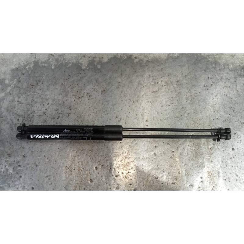 Recambio de amortiguadores capo para toyota land cruiser (j15) basis referencia OEM IAM 534400W270  