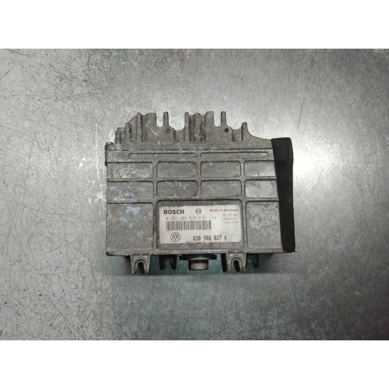 Recambio de centralita motor uce para volkswagen polo berlina (6n1) air referencia OEM IAM 0261203914 0261203915 030906027K