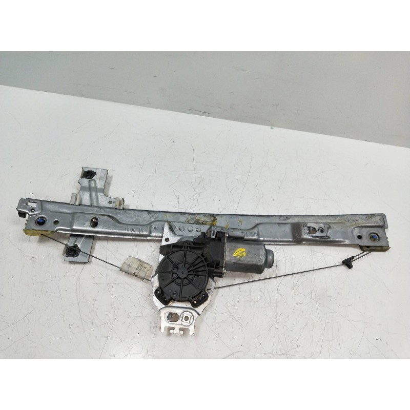 Recambio de elevalunas delantero derecho para peugeot 207 urban referencia OEM IAM 400912D  3P