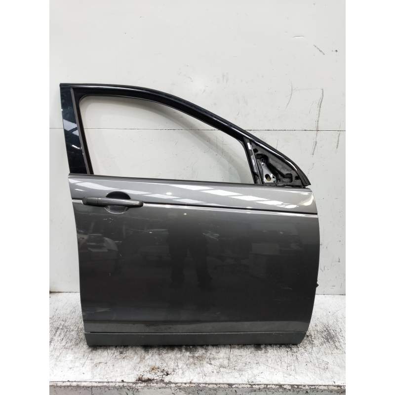 Recambio de puerta delantera derecha para land rover discovery sport s referencia OEM IAM   5P