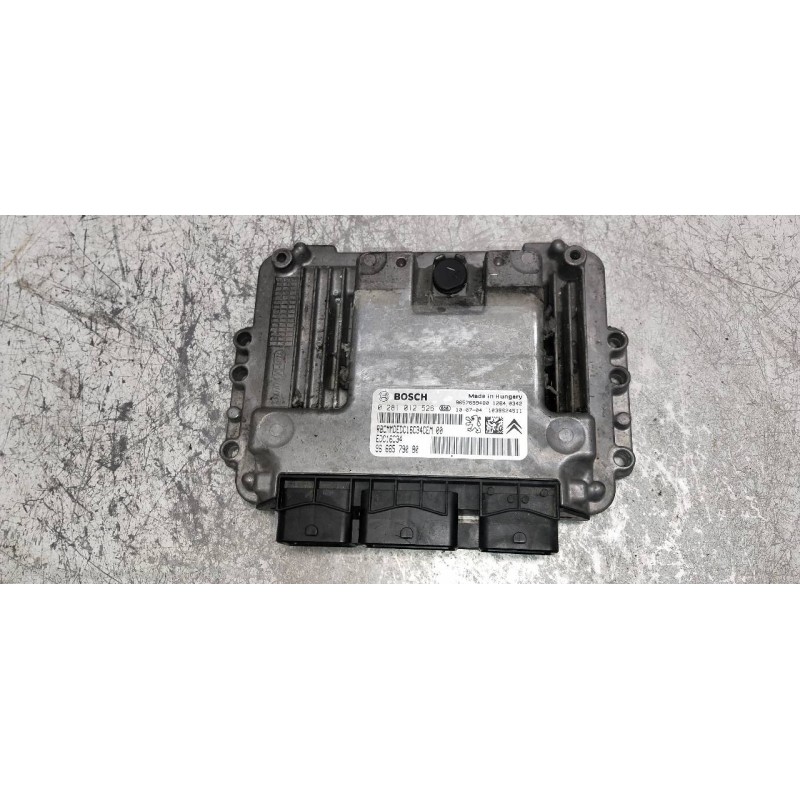 Recambio de centralita motor uce para peugeot 206+ básico referencia OEM IAM 0281012526 9666579080 9657699480