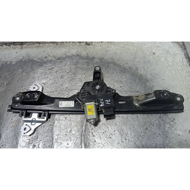 Recambio de elevalunas delantero izquierdo para renault kadjar business referencia OEM IAM 807218568R C39779100 