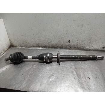 TRANSMISION DELANTERA DERECHA 180CDI W246/2016