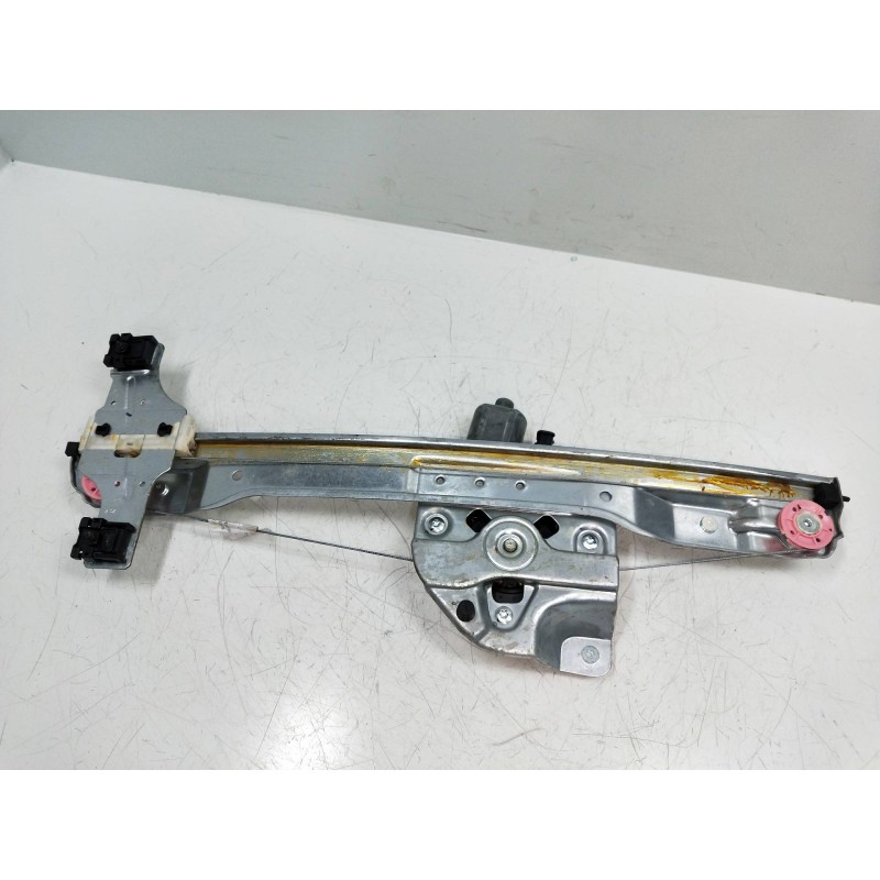 Recambio de elevalunas delantero izquierdo para peugeot 208 1.4 hdi fap referencia OEM IAM 9674254480 5P 