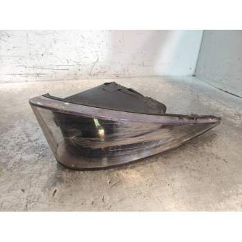 FARO ANTINIEBLA DERECHO 305124002A 121401A F8RZ15200BA