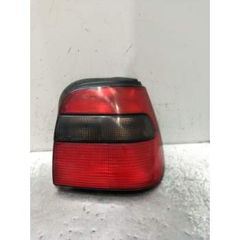 PILOTO TRASERO DERECHO 1997