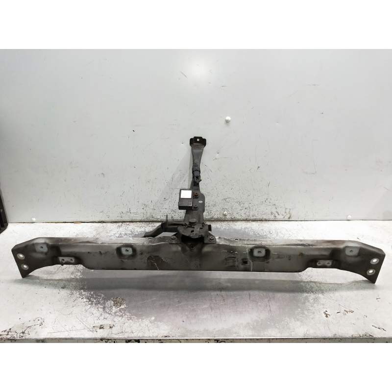 Recambio de panel frontal para ssangyong rodius xdi referencia OEM IAM   2005