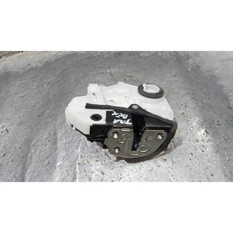 Recambio de motor cierre centralizado trasero derecho para mazda cx-30 selection 2wd referencia OEM IAM   