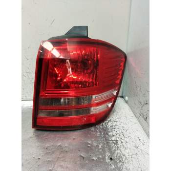 PILOTO TRASERO DERECHO 05067784AB BL04CB9937 2009