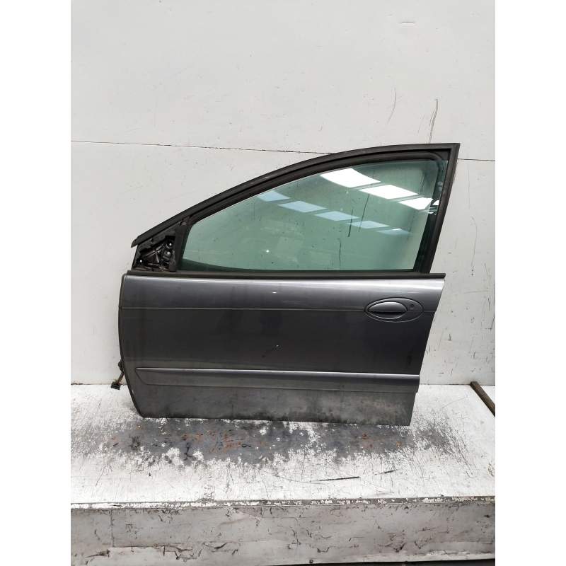 Recambio de puerta delantera izquierda para citroën c5 berlina attraction referencia OEM IAM   4P