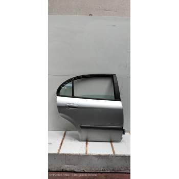 PUERTA TRASERA DERECHA 4P