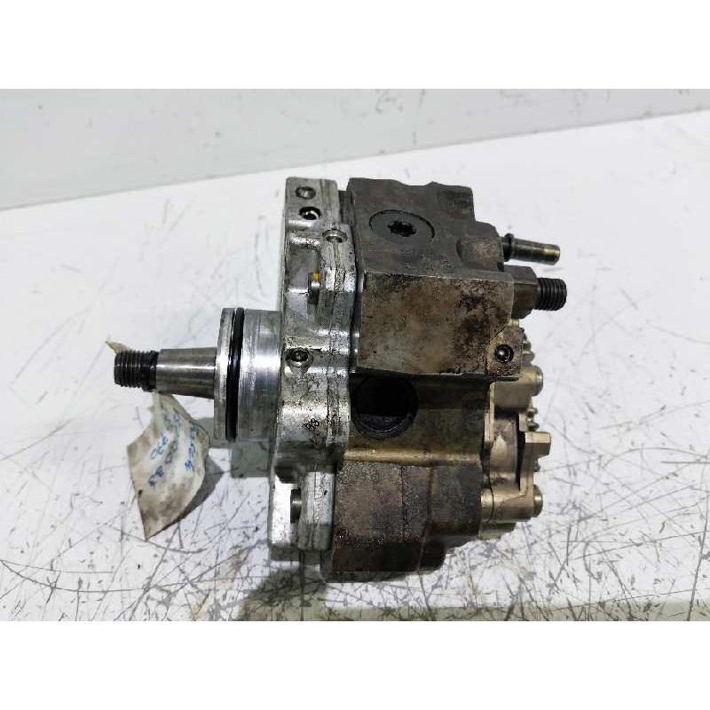 Recambio de bomba inyeccion para opel movano 2.5 dti cat (g9u-a720 / lj9) referencia OEM IAM 0445010033 BOSCH 