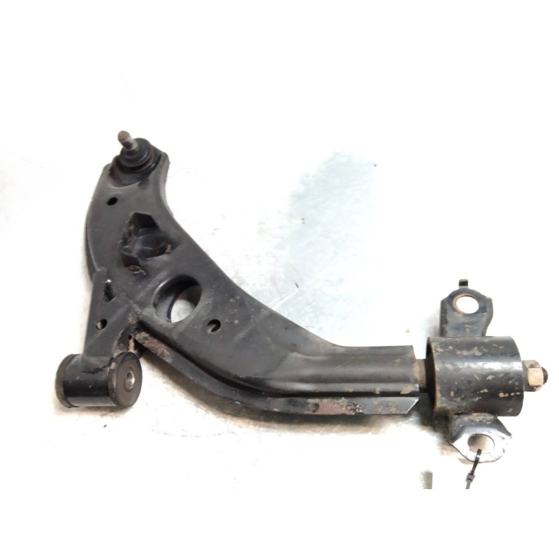 Recambio de brazo suspension inferior delantero derecho para kia clarus 1.8 slx berlina referencia OEM IAM   