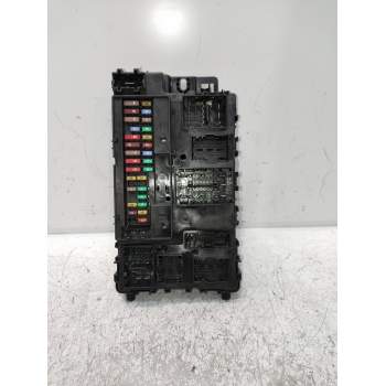 CAJA RELES / FUSIBLES A2C758701040000 HU5T15604 