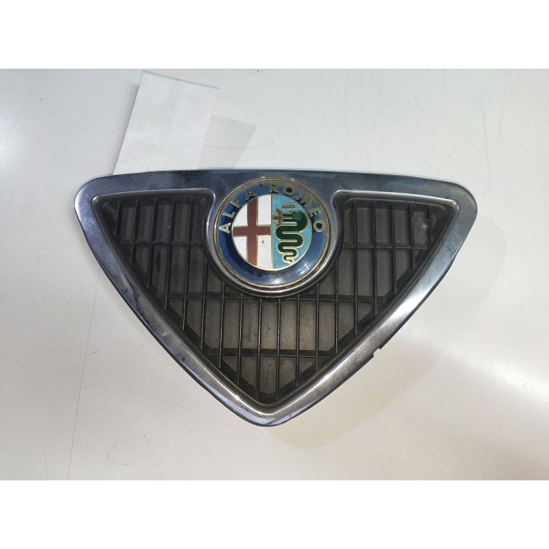 Recambio de rejilla delantera para alfa romeo 146 1.6 cat referencia OEM IAM   