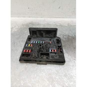 CAJA RELES / FUSIBLES 284B7JD00B 519228324 