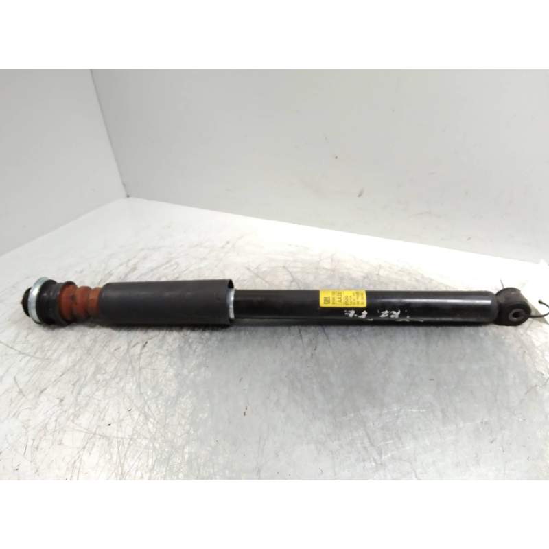 Recambio de amortiguador trasero para chevrolet spark 1.0 cat referencia OEM IAM 95967520  