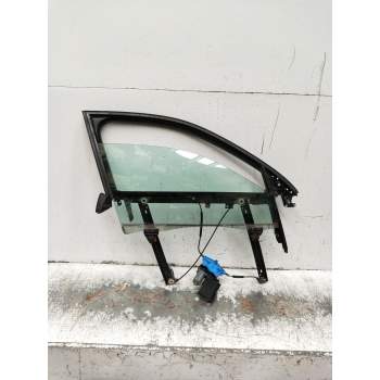 ELEVALUNAS DELANTERO DERECHO 8E0837462B 4P 2005