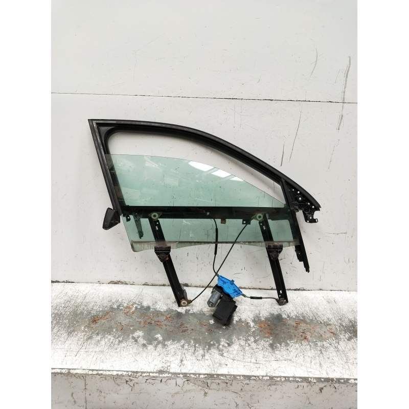 Recambio de elevalunas delantero derecho para audi a4 b7 (8ec) 2.0 tfsi referencia OEM IAM 8E0837462B 4P 2005