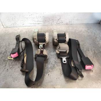JUEGO CINTURONES DELANTERO 5P 2005