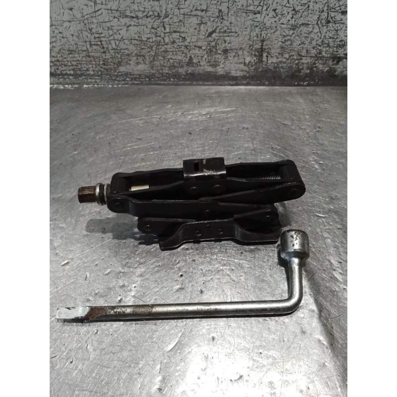 Recambio de gato para kia sorento i (jc) 2.5 crdi referencia OEM IAM   2006