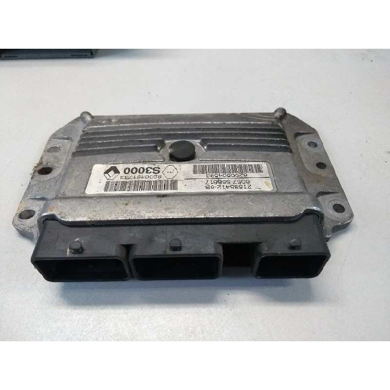 Recambio de centralita motor uce para renault clio iii 1.4 16v referencia OEM IAM 215854126B 8200461733 S3000 8200504593