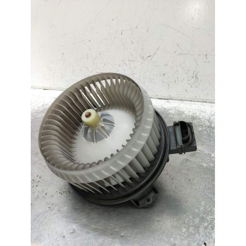 Recambio de motor calefaccion para dodge journey se referencia OEM IAM AY2727005011  2009