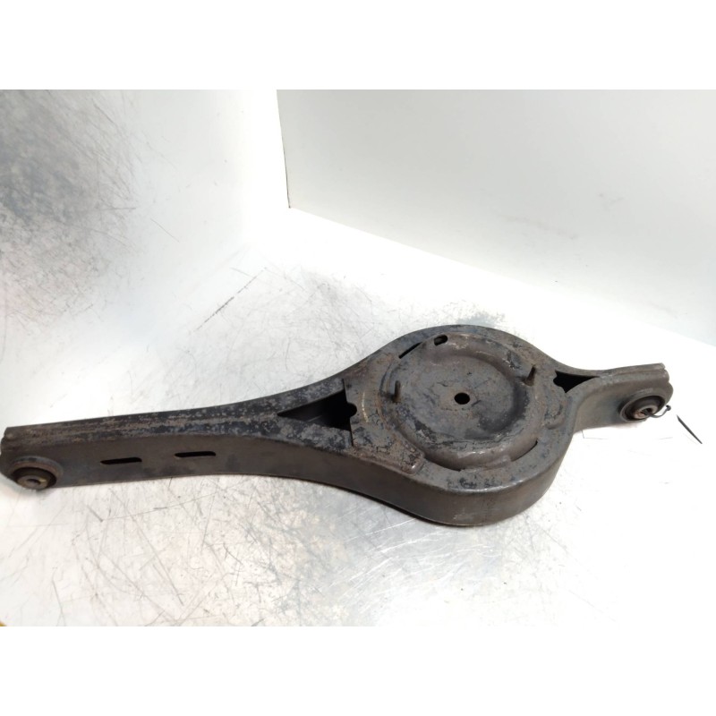 Recambio de brazo suspension inferior trasero derecho para ford mondeo ber. (ca2) 2.0 tdci cat referencia OEM IAM   